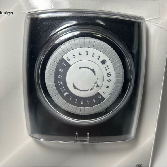 NEW Defiant 15 Amp 24-Hour Outdoor Plug-In Extreme Weather Mechanical Timer - Picture 5 of 7